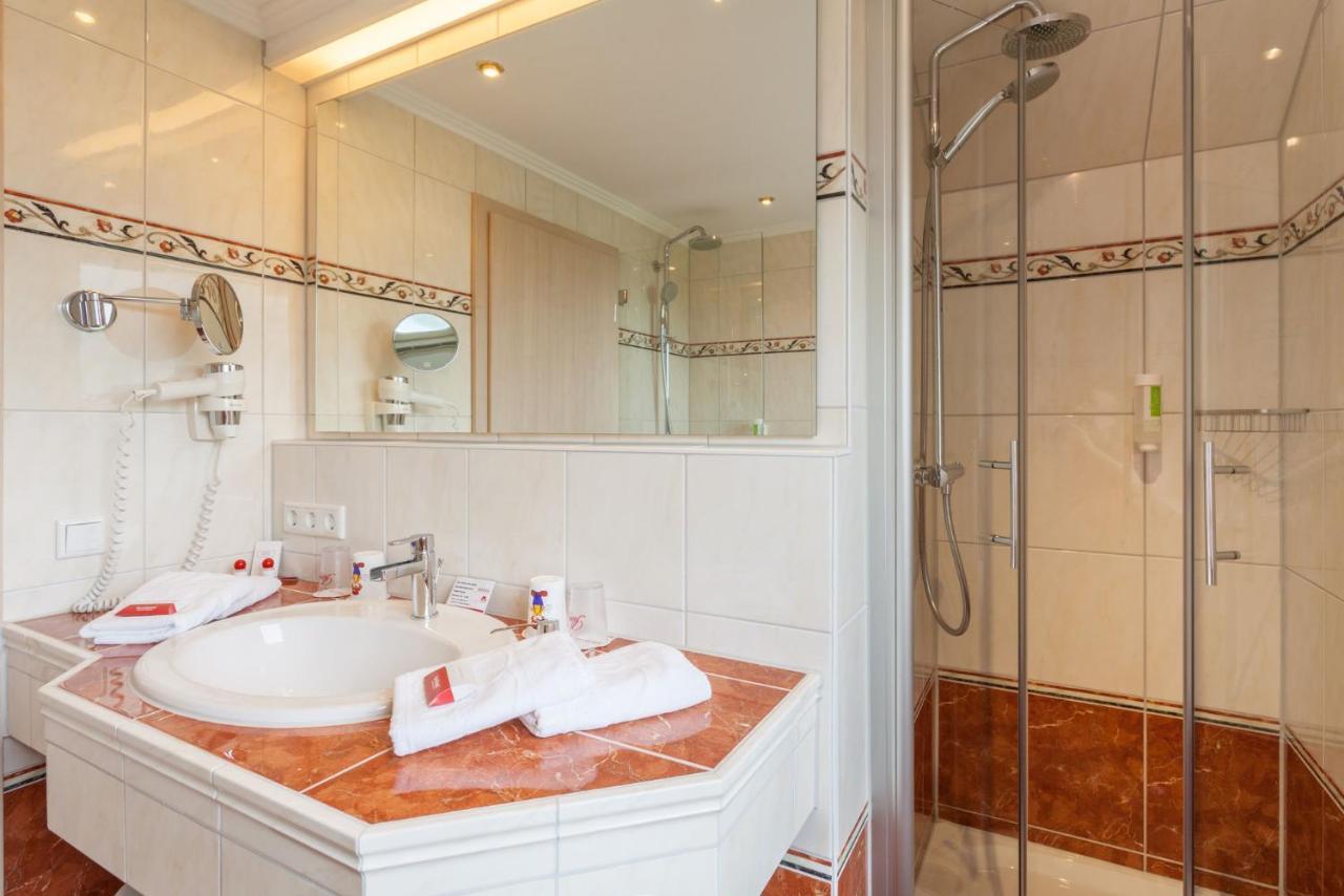Familotel Bavaria Pfronten-Familien Hotel-Alles Inklusive Konzept Екстериор снимка