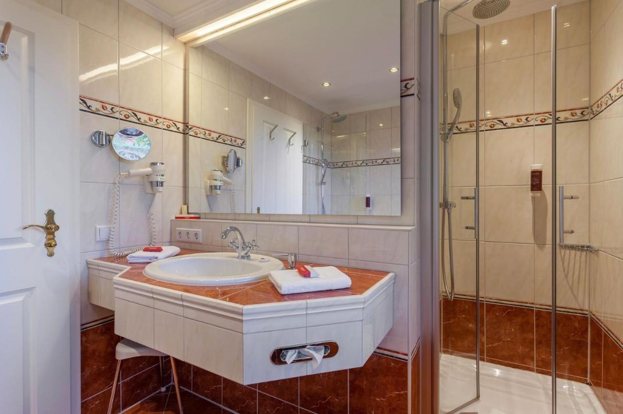 Familotel Bavaria Pfronten-Familien Hotel-Alles Inklusive Konzept Екстериор снимка