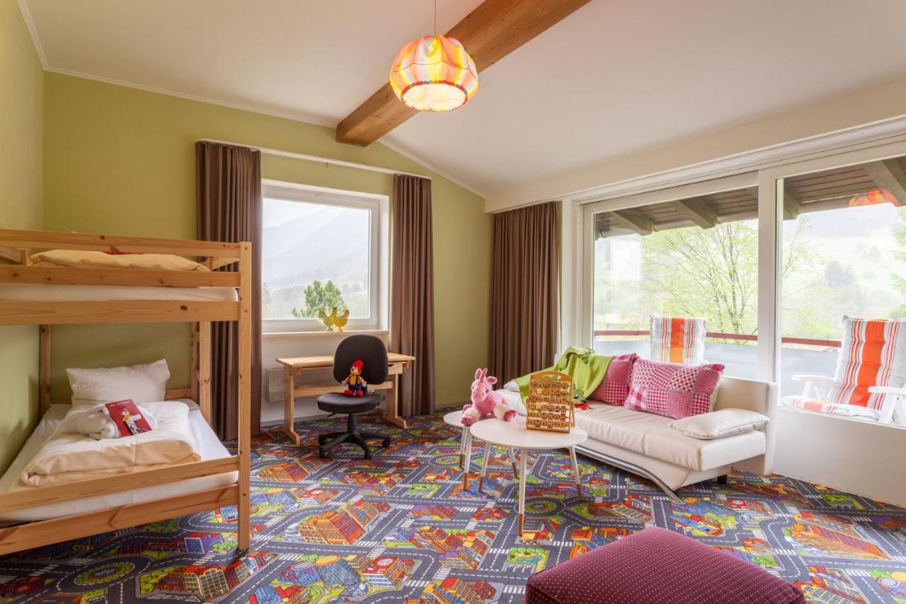 Familotel Bavaria Pfronten-Familien Hotel-Alles Inklusive Konzept Екстериор снимка