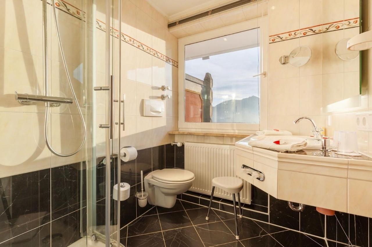 Familotel Bavaria Pfronten-Familien Hotel-Alles Inklusive Konzept Екстериор снимка
