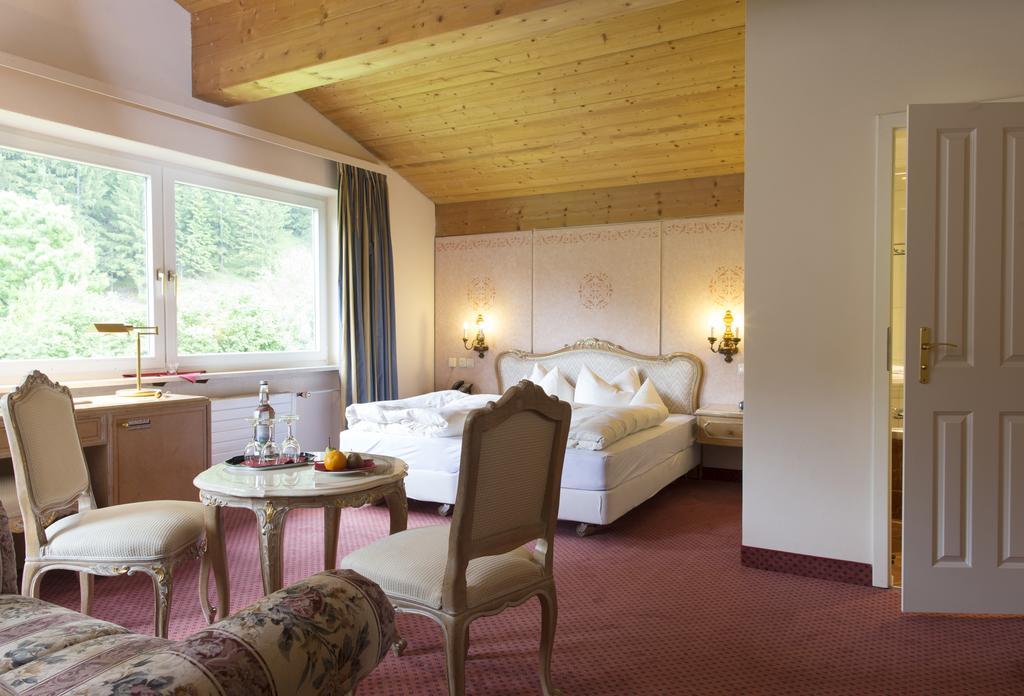 Familotel Bavaria Pfronten-Familien Hotel-Alles Inklusive Konzept Стая снимка
