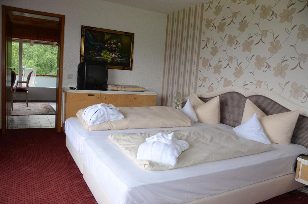 Familotel Bavaria Pfronten-Familien Hotel-Alles Inklusive Konzept Екстериор снимка